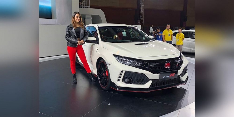 Civic Type R 2017 Ditapau “Ferrari Malaysia”…