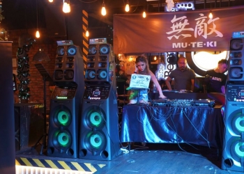 Jadi sendiri DJ dengan kuasa Sony MUTEKI MHC-V90DW