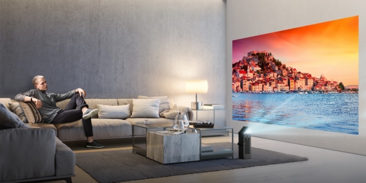 LG Dengan Projektor 4K UHD Pertama Dunia Gegar CES 2018