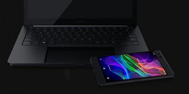 Ini Sebabnya Mengapa Razer Phone Miliki Rupa Fizikal Yang Hodoh