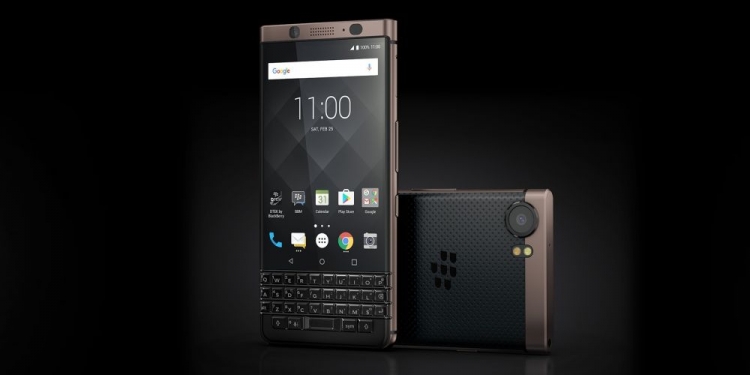 Lancar dua peranti baru azam Blackberry bagi tahun 2018