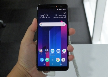 HTC U11+ masih percaya dengan sistem satu kamera