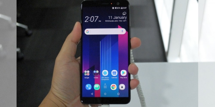 HTC U11+ masih percaya dengan sistem satu kamera