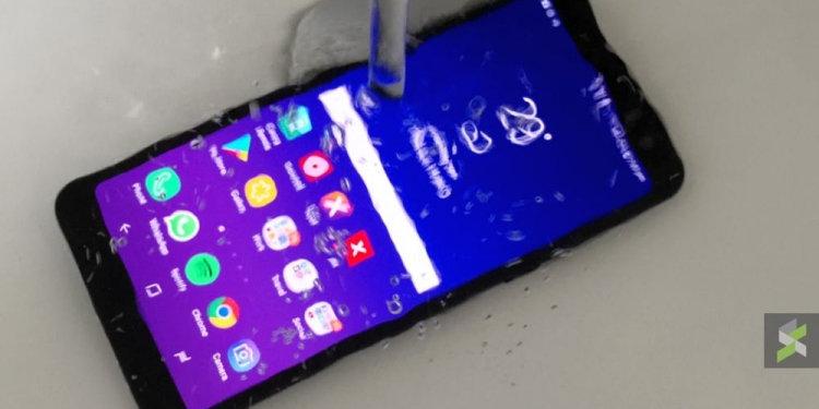 Galaxy A8 dan A8+ membuka laluan telefon pintar Samsung bagi 2018