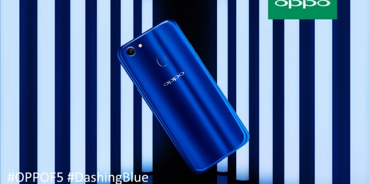 Casing Kristal Swarovski hadiah untuk pembeli terawal OPPO F5