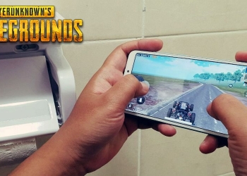 Kini Anda Boleh Ber-PUBG Dalam Jamban