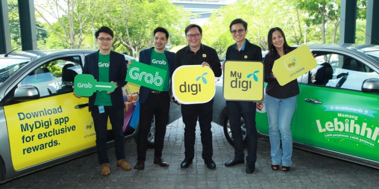 Pengguna Digi boleh naik Grab secara percuma