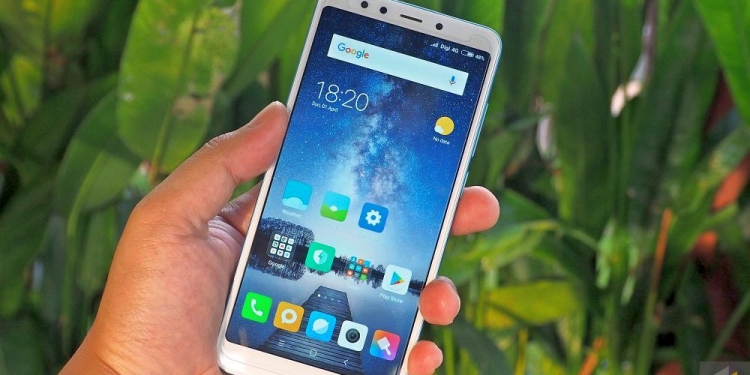 [Reviu] Redmi 5 Peneman Setia Anda Yang Tak Banyak Songeh