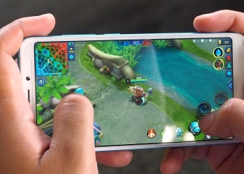 Anda Boleh Main Mobile Legends Dalam Penerbangan AirAsia Kelak
