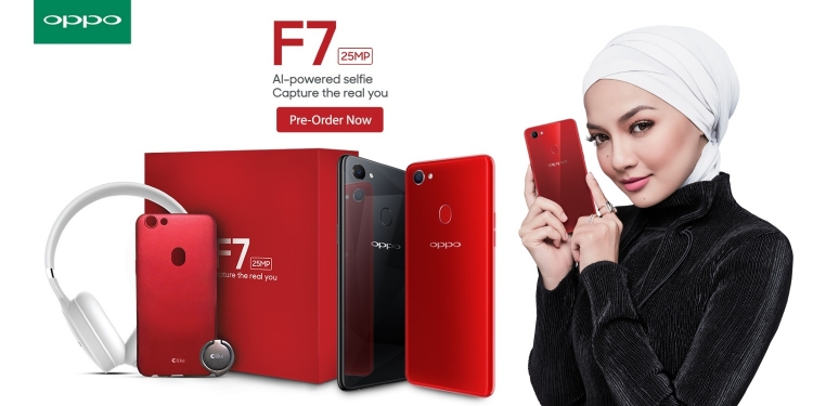 Hadiah percuma bernilai RM299 untuk tempahan awal OPPO F7