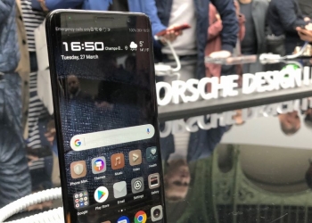 Telefon pintar terbaik dunia dah sampai Malaysia