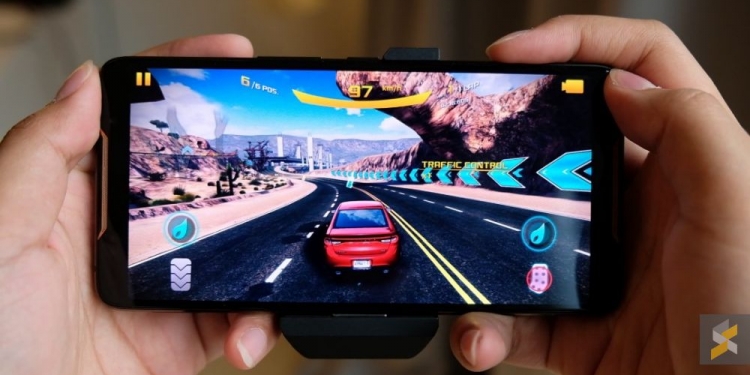 ROG Phone, Idea Gila ASUS Yang Direalisasikan