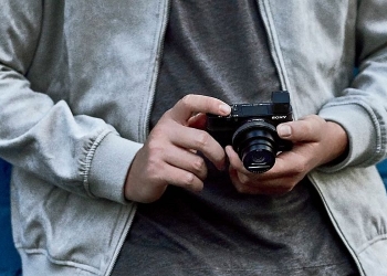 Sony Malaysia Buka Tempahan Kamera Kompak Terhebat Mereka, RX100 VI