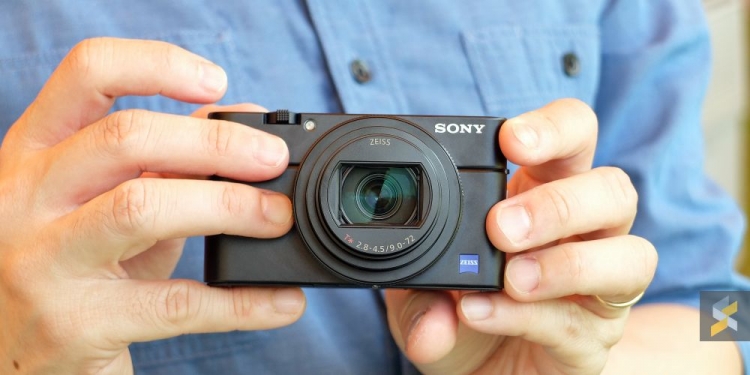 Dengan RX100 Mark VI, Gambar Kabur Adalah Sejarah Silam