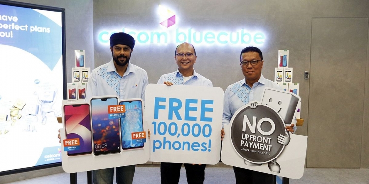 100 ribu telefon pintar percuma di Celcom selama 101 hari