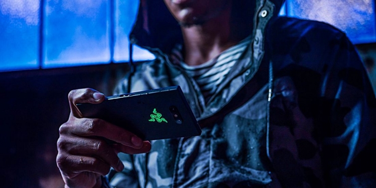 Razer Phone 2 Dilancar Untuk Buat Gaming Anda Ultraseronok