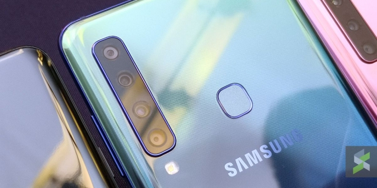 Anugerah empat kamera pertama di dunia milik Samsung Galaxy A9