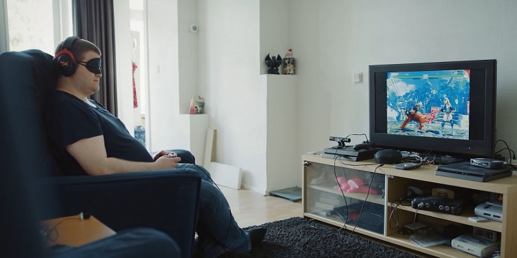 Juara Street Fighter Cacat Penglihatan Ini Tak Perlukan Skrin Untuk Menang