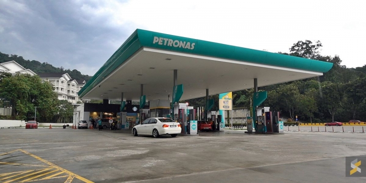 APP Ini Bolehkan Anda Isi Minyak Tanpa Keluarkan Dompet