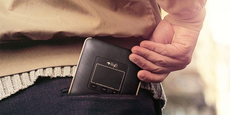 Projektor Poket Dari Canon Ini Adalah Gajet 5-Dalam-1