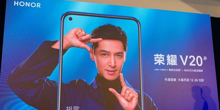 Honor pengeluar pertama perkenal skrin berlubang dan kamera 48MP