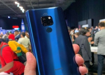 Berdiet dengan Huawei di Tahun Baru Cina