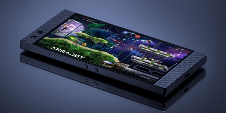 Razer Phone 2 akan muncul secara rasmi di Malaysia bulan ini