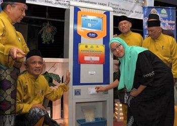 Lebih banyak Masjid akan dilengkapi Mesin ATM Beras dwi-fungsi