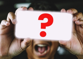 Telefon X Ini Ada Zum Superjauh, Cuba Teka Telefon Apa