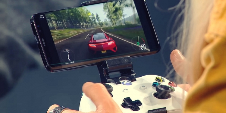 Microsoft Pamer Keupayaan Project xCloud Bermain Game AAA Di Telefon