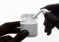Apple Airpod generasi kedua kini tanpa wayar sepenuhnya