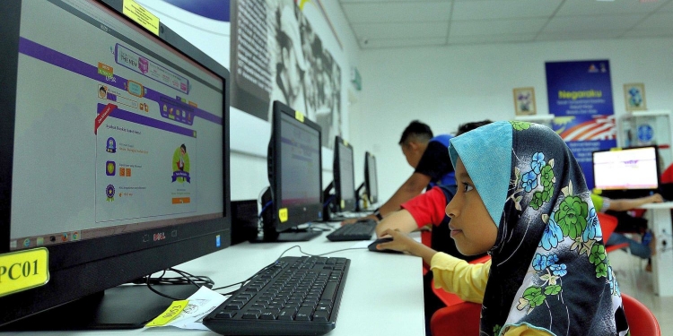 Celcom jawab kenyataan SKMM, tiada Pusat Internet ditutup