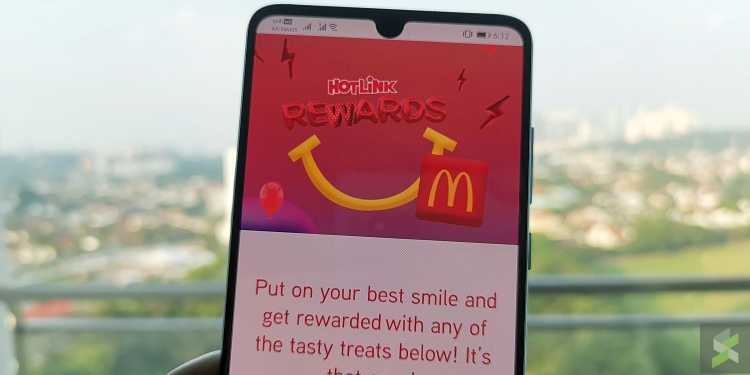 Senyum dan dapatkan Aiskrim McDonald & McNugget percuma