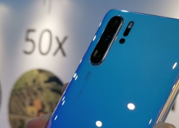 Huawei tawar ganjaran VIP dan program tukar telefon untuk P30