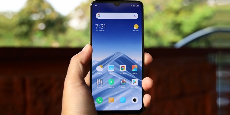Mi 9 berkuasa Snapdragon 855 tiba di Malaysia dengan harga kekal terendah