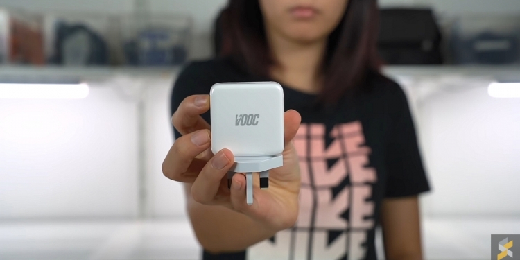 Buka Kotak: Realme 3 Pro, Si Pengucar Kacir Segmen Midrange