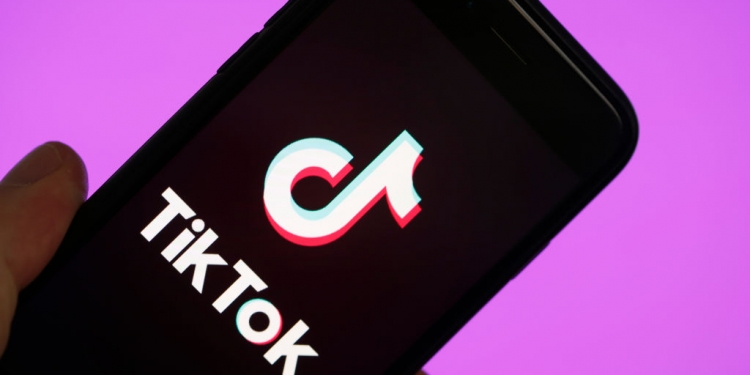 Telefon pintar dari TikTok? Biar betul!