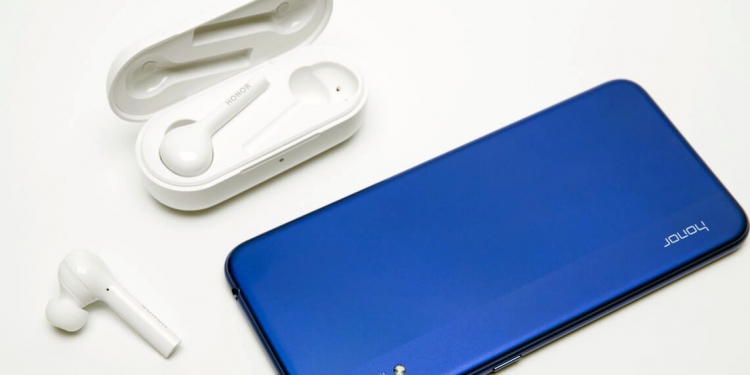 Honor ajak teka harga produk audio wayarles yang akan tiba tidak lama lagi