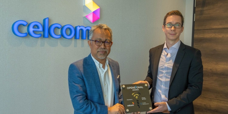 Celcom terima anugerah ketersediaan 4G terbaik dari OpenSignal