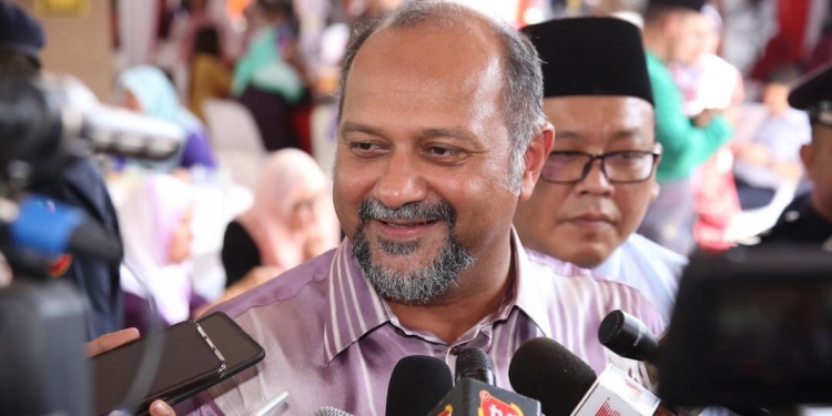Gobind senaraikan pakej internet khusus untuk OKU