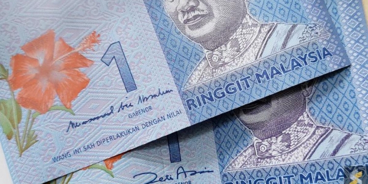 Ini Sebabnya Kenapa Vending Machine Hanya Terima RM1 Zeti Aziz