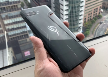 Harga ROG Phone 2 di China jauh lebih murah dari generasi pertama