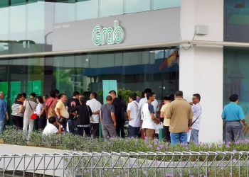 Tambang Grab akan naik kerana masih ramai pemandu tidak memiliki lesen PSV?