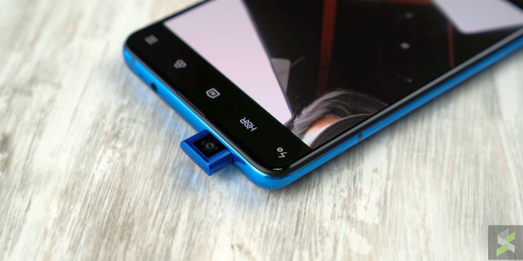 Lazada jual Mi 9T dengan 2 tahun jaminan dan perlindungan tambahan