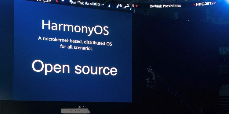 Hongmeng kini diperkenalkan secara rasmi dengan nama baru – Harmony OS