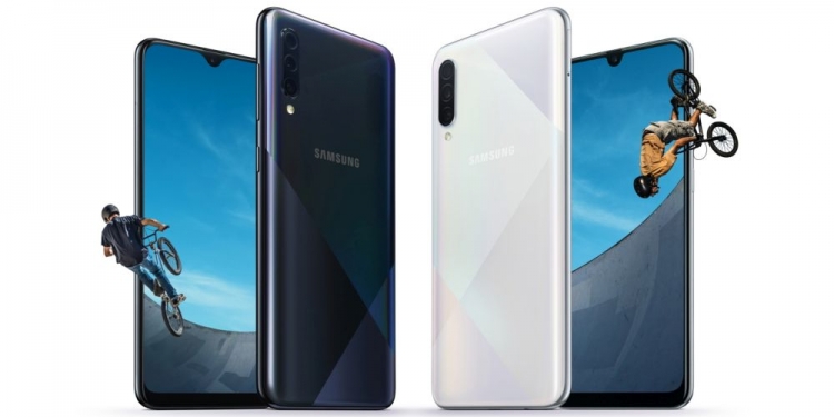 Galaxy A30s dan Galaxy A50s perbaharui skrin dan kamera selepas 6 bulan