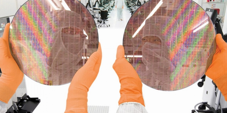 TSMC Disaman, Hampir Semua Pengeluar Telefon Termasuk Apple Terpalit