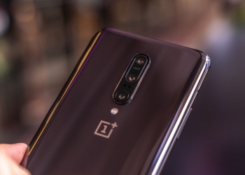 Promosi merdeka turunkan harga OnePlus 7 Pro dan OnePlus 6T