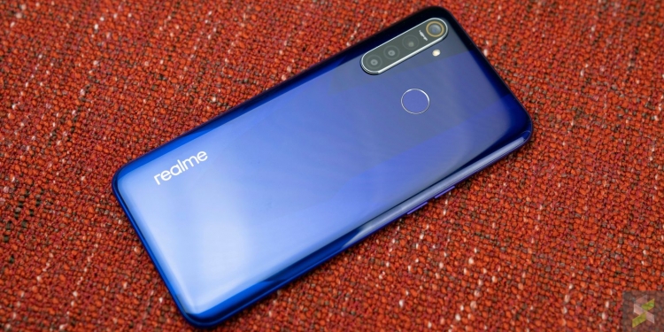 Hadiah percuma Alan Walker di jualan hari pertama Realme 5 dan Realme 5 Pro