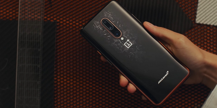 Edisi Mclaren OnePlus 7T Pro mengancam di luar menarik di dalam